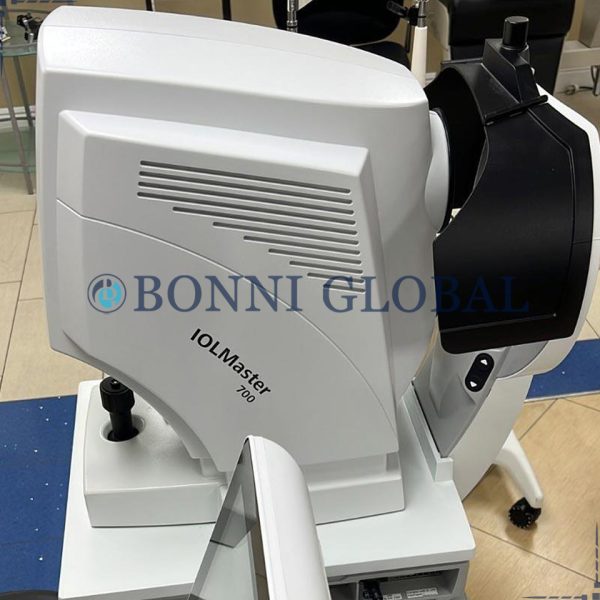 Carl Zeiss IOL MASTER 700 Optical Biometry