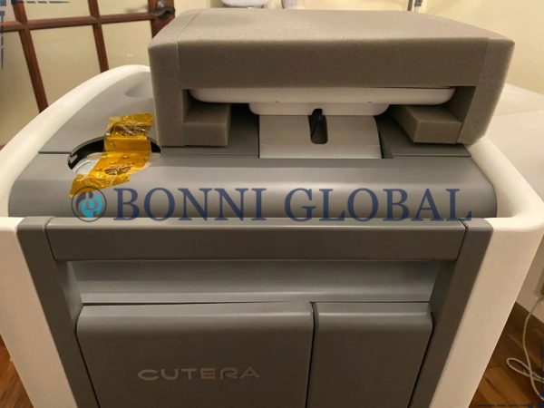 Cutera Enlighten III Tattoo and Pigment Removal Laser