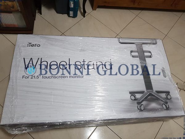 iTero Element 5D Imaging System Plus Wheel Stand