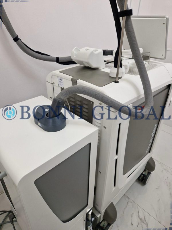 Quanta Thunder MT Hair Removal Laser