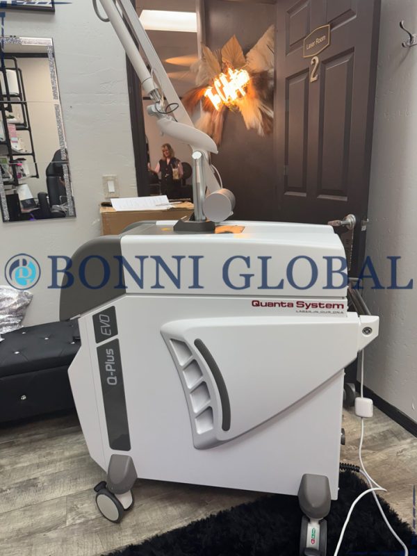Quanta System Q-Plus EVO Tattoo Removal Laser